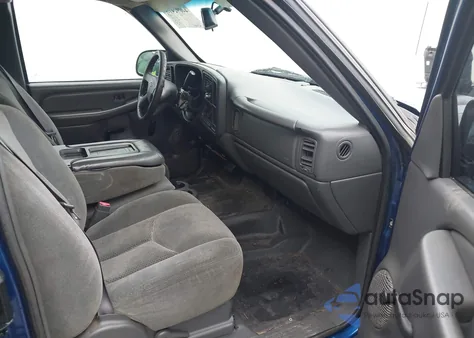 2004 Chevrolet Silverado 1500 из США, поврежденный, VIN 1GCEC19V74Z166339